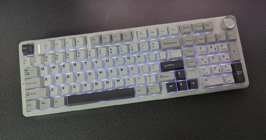 EPOMAKER X Aula F99 Pro Review: 80/100 — Compact Desk Space Saver
