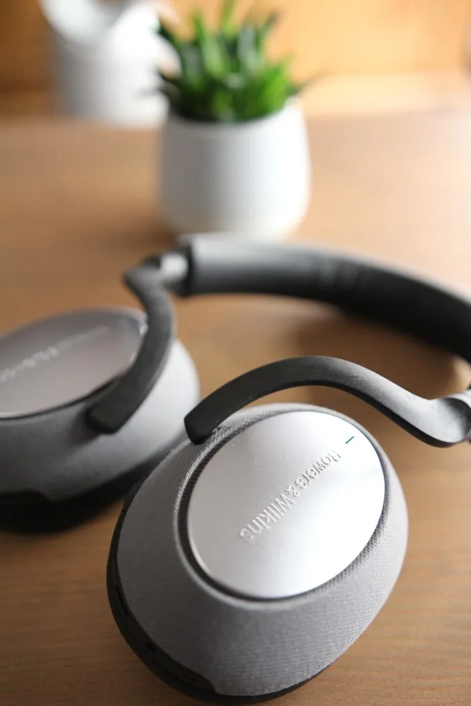 Bowers & Wilkins PX7 Gen 1 photo 4