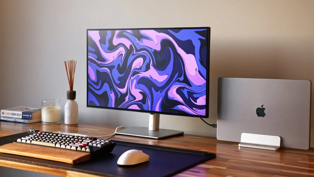 Created Tech video review thumbnail
