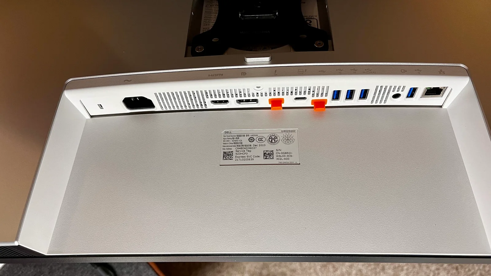 Dell UltraSharp U4025QW photo 4