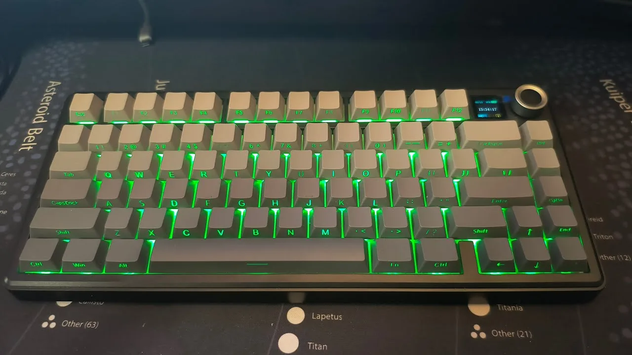 Pravculear's Computers video review thumbnail
