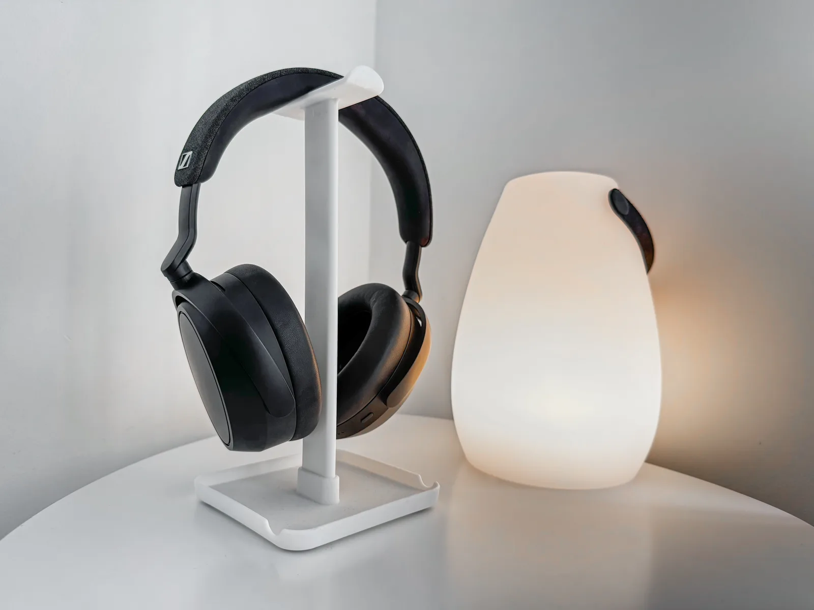 Sennheiser Momentum 4 photo 3