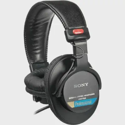 Sony MDR-7506 Review: 82/100 — Balanced Sound for Pros