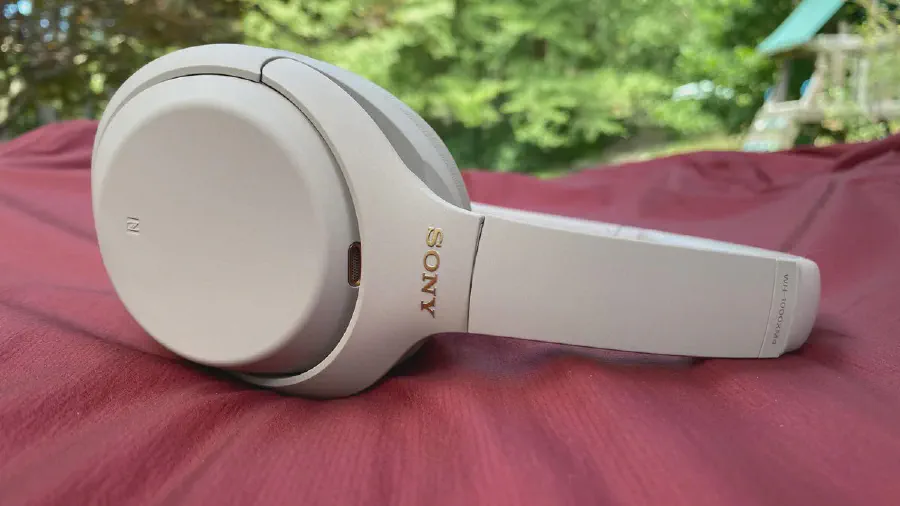Sony WH-1000XM4 Review (2026): 88/100