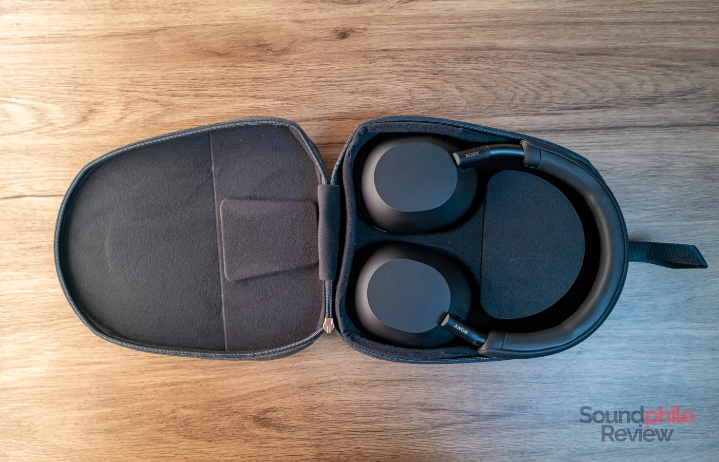 Manually selected in dashboard Sony WH-1000XM5 — Portability & Design
