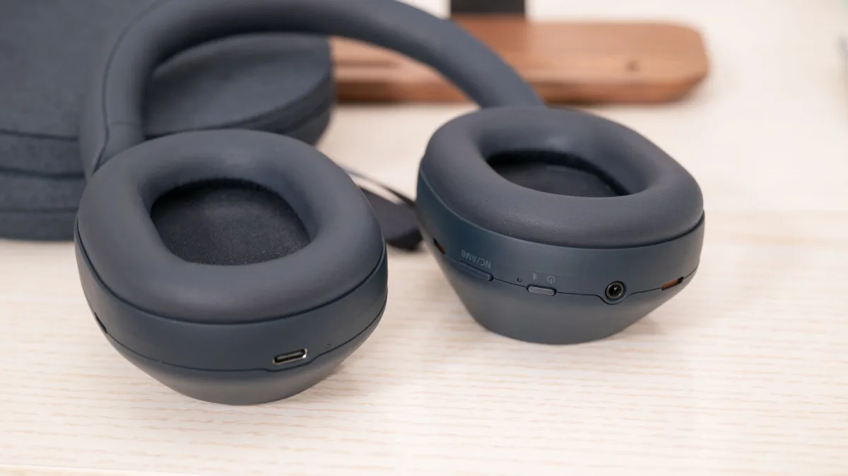 Sony WH-1000XM5 photo 4